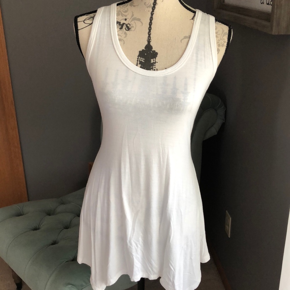 Tunic length layering tank